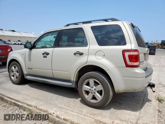 2008 Ford Escape XLT с VIN 1FMCU03118KA67434, выставлен на аукционе Copart как лот 58444095 с пробегом 61 803 миль миль и Списание • Salvage title. История ставок и продаж доступна на DreamBid. Изображение 2.