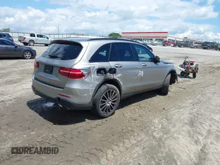 2019 Mercedes-Benz GLC 300 с VIN WDC0G4JB7KV184212, выставлен на аукционе IAAI как лот 42253229 с пробегом 73 432 миль миль и . История ставок и продаж доступна на DreamBid. Изображение 4.