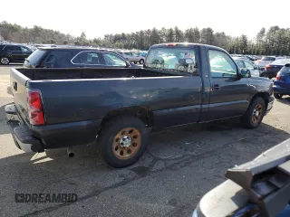2005 Chevrolet Silverado 1500 Work Truck z VIN 1GCEC14X95Z105147, wystawiony jako Copart lot #45899345 z przebiegiem 121 210 mil mil oraz Szkoda całkowita • Salvage title. Historia ofert i sprzedaży dostępna na DreamBid. Obrazek 3.