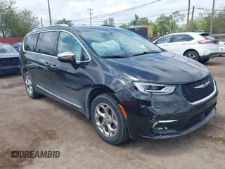 2021 Chrysler Pacifica Limited with VIN 2C4RC3GG8MR600117, listed as a IAAI auction lot 42274698 with 35,829 mi miles and . Bid and sale history available at DreamBid. Image 1.