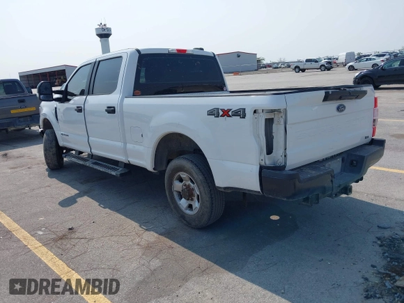 2020 Ford F-250 XL z VIN 1FT7W2BTXLED61937, wystawiony jako IAAI lot #42377818 z przebiegiem Nie podano mil oraz . Historia ofert i sprzedaży dostępna na DreamBid. Obrazek 3.