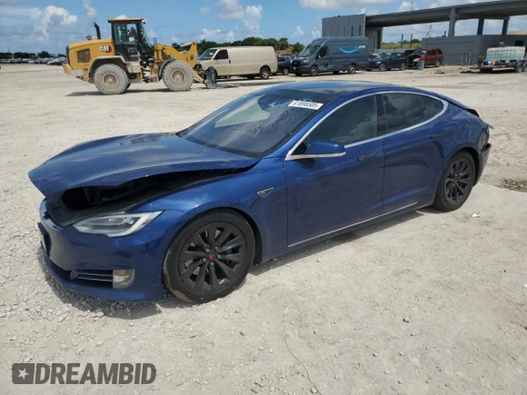 2016 Tesla Model S 90D z VIN 5YJSA1E20GF160834, wystawiony jako Copart lot #61898505 z przebiegiem 131 153 mil mil oraz Szkoda całkowita • Salvage title. Historia ofert i sprzedaży dostępna na DreamBid. Obrazek 1.