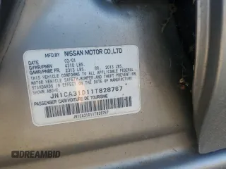 2001 Nissan Maxima GXE z VIN JN1CA31D11T828767, wystawiony jako Copart lot #69504024 z przebiegiem 177 431 mil mil oraz Szkoda całkowita • Salvage title. Historia ofert i sprzedaży dostępna na DreamBid. Obrazek 12.