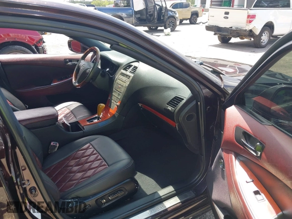 2011 Lexus ES 330 with VIN JTHBK1EG3B2438872, listed as a IAAI auction lot 42682451 with 163,906 mi miles and . Bid and sale history available at DreamBid. Image 5.