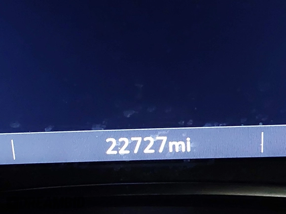 2023 Chevrolet Equinox Premier z VIN 3GNAXXEGXPL239686, wystawiony jako IAAI lot #42057594 z przebiegiem 22 727 mil mil oraz . Historia ofert i sprzedaży dostępna na DreamBid. Obrazek 7.