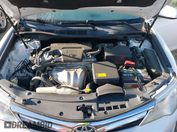 2012 Toyota Camry L with VIN 4T1BF1FK1CU561970, listed as a IAAI auction lot 41791136 with 113,261 mi miles. Bid and sale history available at carsss.com. Image 10.