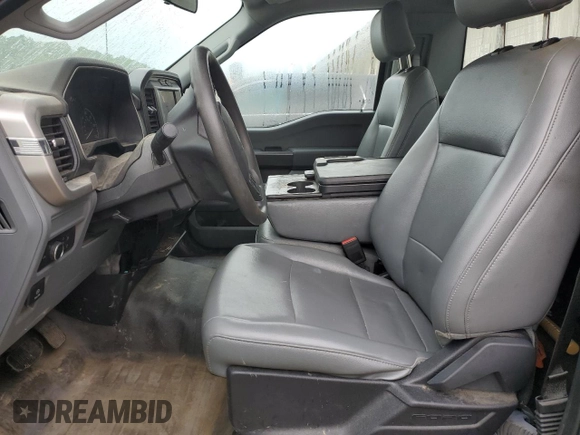 2021 Ford F-150 XL с VIN 1FTMF1E56MKE36985, выставлен на аукционе Copart как лот 55805335 с пробегом 49 618 миль миль и Списание • Salvage title. История ставок и продаж доступна на DreamBid. Изображение 7.
