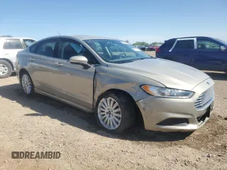 2015 Ford Fusion SE Hybrid with VIN 3FA6P0LU8FR172005, listed as a Copart auction lot 56831955 with 61,379 mi miles and Salvage title. Bid and sale history available at DreamBid. Image 4.