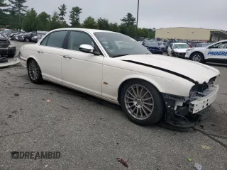 2007 Jaguar XJ with VIN SAJWA71B67SH12726, listed as a Copart auction lot 64840394 with 71,363 mi miles and Salvage Title. Bid and sale history available at carsss.com. Image 4.