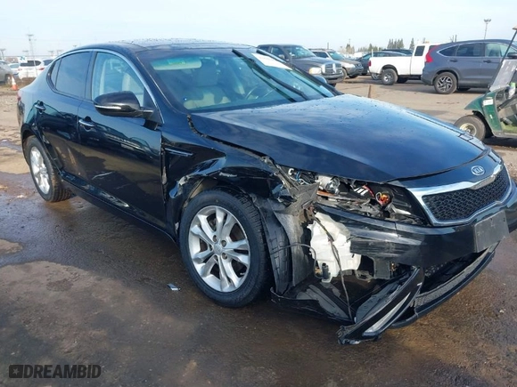 2012 Kia Optima EX with VIN 5XXGN4A7XCG083149, listed as a IAAI auction lot 41643843 with 131,726 mi miles. Bid and sale history available at carsss.com. Image 6.