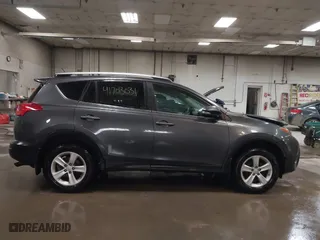 2014 Toyota RAV4 XLE with VIN 2T3RFREV0EW185541, listed as a IAAI auction lot 41708031 with 96,157 mi miles. Bid and sale history available at carsss.com. Image 13.