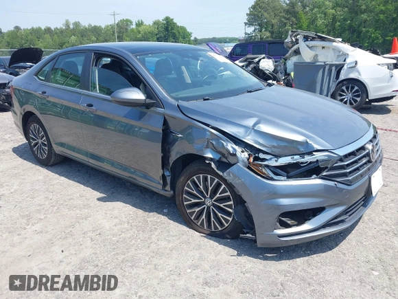 2019 Volkswagen Jetta SEL z VIN 3VWE57BU0KM110267, wystawiony jako IAAI lot #42161272 z przebiegiem 63 955 mil mil oraz . Historia ofert i sprzedaży dostępna na DreamBid. Obrazek 1.