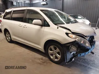 2014 Toyota Sienna LE AAS with VIN 5TDKK3DCXES499628, listed as a IAAI auction lot 42574730 with 110,532 mi miles and . Bid and sale history available at DreamBid. Image 1.