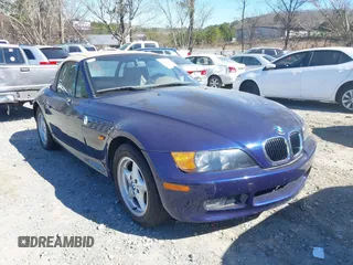 1998 BMW 3 Series 1.9L with VIN 4USCH7338WLE09565, listed as a IAAI auction lot 41622251 with 187,106 mi miles. Bid and sale history available at carsss.com. Image 1.
