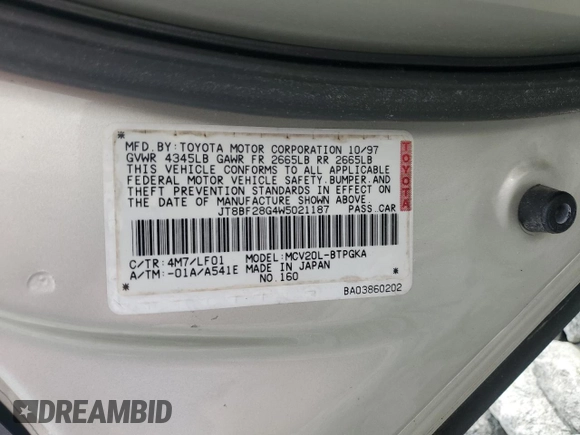 1998 Lexus ES 300 with VIN JT8BF28G4W5021187, listed as a Copart auction lot 60317445 with 258,403 mi miles and Salvage title. Bid and sale history available at DreamBid. Image 12.