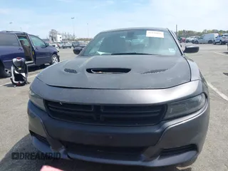2023 Dodge Charger SXT z VIN 2C3CDXBG1PH598436, wystawiony jako IAAI lot #42126866 z przebiegiem 22 304 mil mil oraz . Historia ofert i sprzedaży dostępna na DreamBid. Obrazek 11.