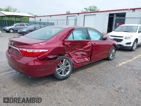 2017 Toyota Camry XLE z VIN 4T1BF1FK1HU644600, wystawiony jako IAAI lot #42301348 z przebiegiem 74 937 mil mil oraz . Historia ofert i sprzedaży dostępna na DreamBid. Obrazek 4.