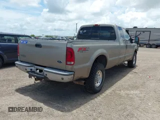 2003 Ford F-250 XL with VIN 1FTNX21P93EC78699, listed as a IAAI auction lot 42547825 with 276,683 mi miles and . Bid and sale history available at DreamBid. Image 4.