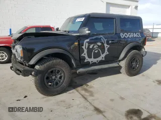 2023 Ford Bronco with VIN 1FMDE5CP4PLA96759, listed as a Copart auction lot 42712895 with 30,153 mi miles and Salvage Title. Bid and sale history available at carsss.com. Image 1.