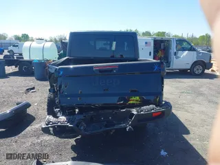 2023 Jeep Gladiator Freedom with VIN 1C6HJTAG1PL526229, listed as a IAAI auction lot 41972084 with 26,021 mi miles. Bid and sale history available at carsss.com. Image 16.