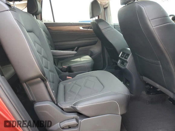 2024 Volkswagen Atlas SE z VIN 1V2KR2CA2RC529295, wystawiony jako Copart lot #54307975 z przebiegiem 14 320 mil mil oraz Szkoda całkowita • Salvage title. Historia ofert i sprzedaży dostępna na DreamBid. Obrazek 11.