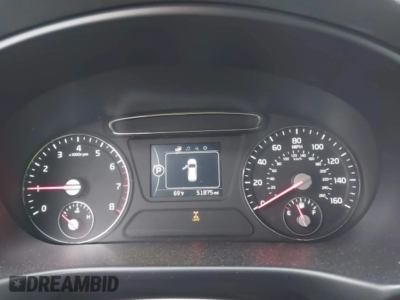 2017 Kia Sorento LX z VIN 5XYPGDA30HG314280, wystawiony jako IAAI lot #42224601 z przebiegiem 51 875 mil mil oraz . Historia ofert i sprzedaży dostępna na DreamBid. Obrazek 7.