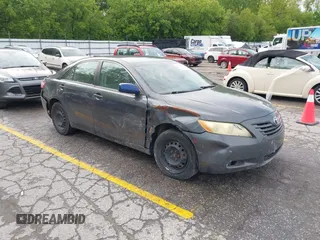 2008 Toyota Camry LE z VIN 4T1BE46K28U765334, wystawiony jako IAAI lot #42321251 z przebiegiem Nie podano mil oraz . Historia ofert i sprzedaży dostępna na DreamBid. Obrazek 1.