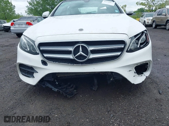 2020 Mercedes-Benz E 350 с VIN WDDZF8EB1LA721611, выставлен на аукционе IAAI как лот 42242033 с пробегом 70 642 миль миль и . История ставок и продаж доступна на DreamBid. Изображение 18.