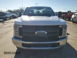 2019 Ford F-250 XL with VIN 1FT7X2A66KEC61504, listed as a Copart auction lot 85848744 with 126,112 mi miles and Salvage title. Bid and sale history available at DreamBid. Image 5.