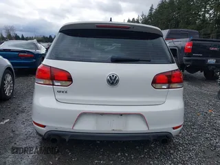 2010 Volkswagen GTI z VIN WVWFD7AJ3AW313279, wystawiony jako IAAI lot #41902259 z przebiegiem 91 594 mil mil oraz . Historia ofert i sprzedaży dostępna na DreamBid. Obrazek 17.