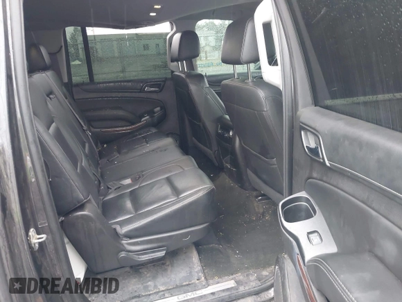 2017 GMC Yukon XL SLT with VIN 1GKS2GKC9HR152969, listed as a IAAI auction lot 41759719 with 160,941 mi miles. Bid and sale history available at carsss.com. Image 8.