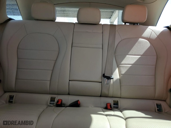 2020 Mercedes-Benz GLC with VIN W1N0G8DB2LF776694, listed as a Copart auction lot 52890855 with 144,433 mi miles and Clean Title. Bid and sale history available at carsss.com. Image 10.