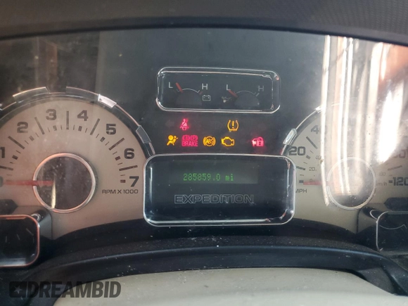 2007 Ford Expedition Max Eddie Bauer with VIN 1FMFK18577LA18641, listed as a Copart auction lot 83966204 with 285,859 mi miles and Salvage Title. Bid and sale history available at DreamBid. Image 9.