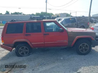 1999 Jeep Cherokee Sport с VIN 1J4FT68S1XL524920, выставлен на аукционе IAAI как лот 42573271 с пробегом 352 914 миль миль и . История ставок и продаж доступна на DreamBid. Изображение 14.