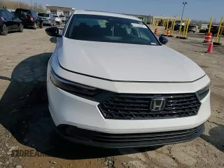 2023 Honda Accord Sport z VIN 1HGCY2F54PA039295, wystawiony jako Copart lot #51263545 z przebiegiem 25 988 mil mil oraz Szkody całkowita. Historia ofert i sprzedaży dostępna na DreamBid. Obrazek 11.