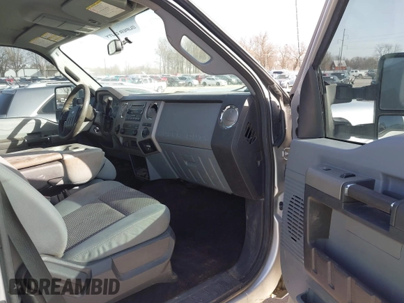 2016 Ford F-250 Lariat with VIN 1FT7W2B64GEB51706, listed as a IAAI auction lot 41840653 with 151,944 mi miles and . Bid and sale history available at DreamBid. Image 5.