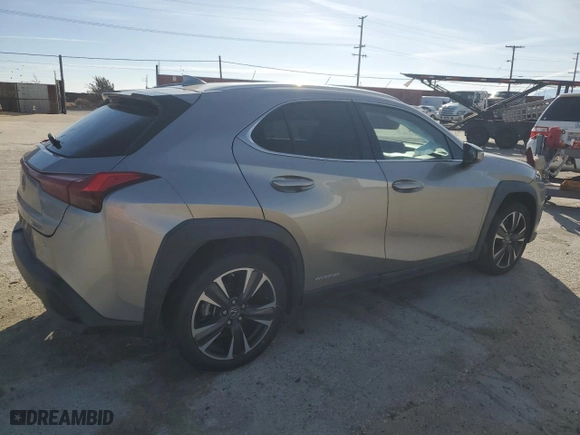 2020 Lexus UX with VIN JTHX9JBH9L2033180, listed as a Copart auction lot 45820415 with 65,494 mi miles and Salvage Title. Bid and sale history available at carsss.com. Image 3.