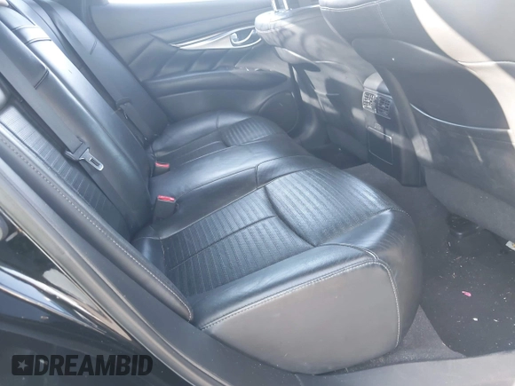 2017 Infiniti Q70 3.7 with VIN JN1BY1AP8HM740678, listed as a IAAI auction lot 42330788 with 47,461 mi miles and . Bid and sale history available at DreamBid. Image 8.