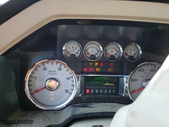 2008 Ford Super Duty F-450 DRW XL with VIN 1FTXW43R78ED59892, listed as a Copart auction lot 68845314 with 210,681 mi miles and Salvage Title. Bid and sale history available at carsss.com. Image 9.