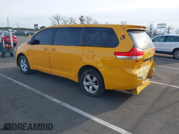2012 Toyota Sienna with VIN 5TDZK3DC3CS221892, listed as a IAAI auction lot 41525521 with 280,477 mi miles. Bid and sale history available at carsss.com. Image 3.