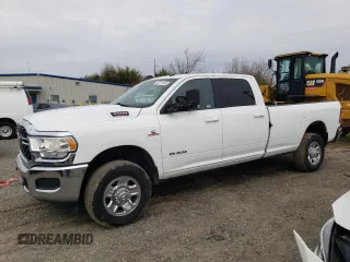 2022 Ram 3500 SLT with VIN 3C63R3HL0NG104470, listed as a Copart auction lot 49731435 with 51,996 mi miles and Salvage Title. Bid and sale history available at carsss.com. Image 1.