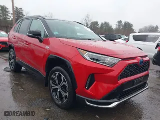 2021 Toyota RAV4 Prime XSE with VIN JTMEB3FV1MD068861, listed as a IAAI auction lot 41886464 with 34,120 mi miles. Bid and sale history available at carsss.com. Image 1.