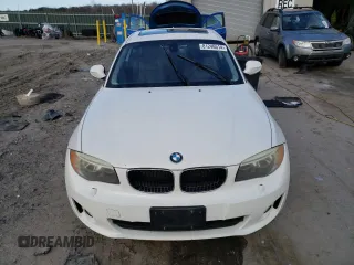 2012 BMW 1 Series 128i z VIN WBAUP9C56CVS94212, wystawiony jako Copart lot #81246514 z przebiegiem Nie podano mil oraz Czysty tytuł • Clean title. Historia ofert i sprzedaży dostępna na DreamBid. Obrazek 5.