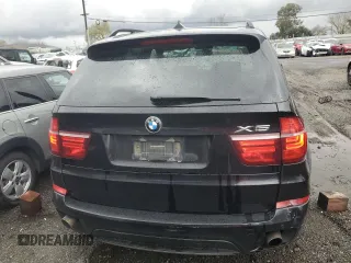2011 BMW X5 35i z VIN 5UXZV4C59BL741822, wystawiony jako Copart lot #47702585 z przebiegiem 199 314 mil mil oraz Czysty tytuł • Clean title. Historia ofert i sprzedaży dostępna na DreamBid. Obrazek 6.