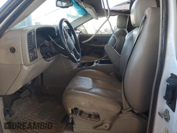 2006 GMC Sierra 2500HD SLT with VIN 1GTHK29D66E270344, listed as a Copart auction lot 82147814 with 148,135 mi miles and Salvage title. Bid and sale history available at DreamBid. Image 7.