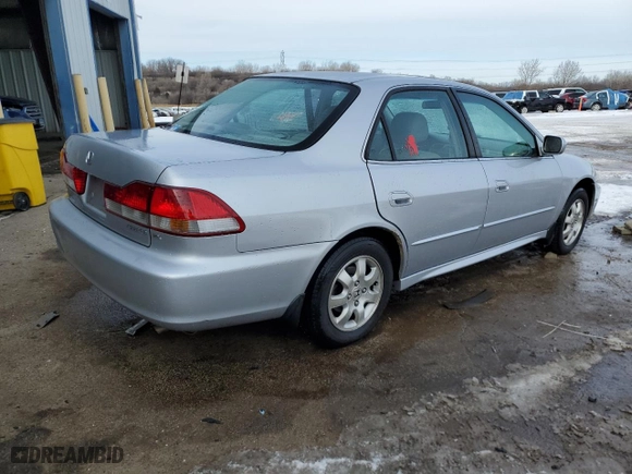 2002 Honda Accord Sdn EX with VIN 1HGCG56602A087883, listed as a Copart auction lot 45575265 with 121,861 mi miles and Salvage Title. Bid and sale history available at carsss.com. Image 3.