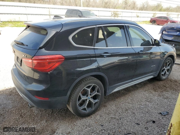 2018 BMW X1 sDrive28i with VIN WBXHU7C33J5H42084, listed as a Copart auction lot 48239035 with 65,717 mi miles and Clean Title. Bid and sale history available at carsss.com. Image 3.