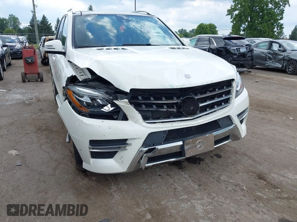 2015 Mercedes-Benz M 400 with VIN 4JGDA5GB8FA481715, listed as a IAAI auction lot 39877227 with 113,417 mi miles and . Bid and sale history available at DreamBid. Image 6.