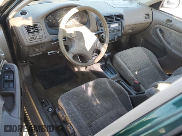 1999 Honda Civic LX with VIN 2HGEJ6676XH573762, listed as a Copart auction lot 44687825 with 272,852 mi miles and Salvage Title. Bid and sale history available at DreamBid. Image 8.