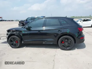 2025 Audi Q5 S line Premium z VIN WA1GAAFY3S2040329, wystawiony jako IAAI lot #41896569 z przebiegiem 2 575 mil mil oraz . Historia ofert i sprzedaży dostępna na DreamBid. Obrazek 14.